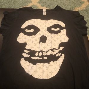 Bella Misfits X Louis Vuitton T-shirt